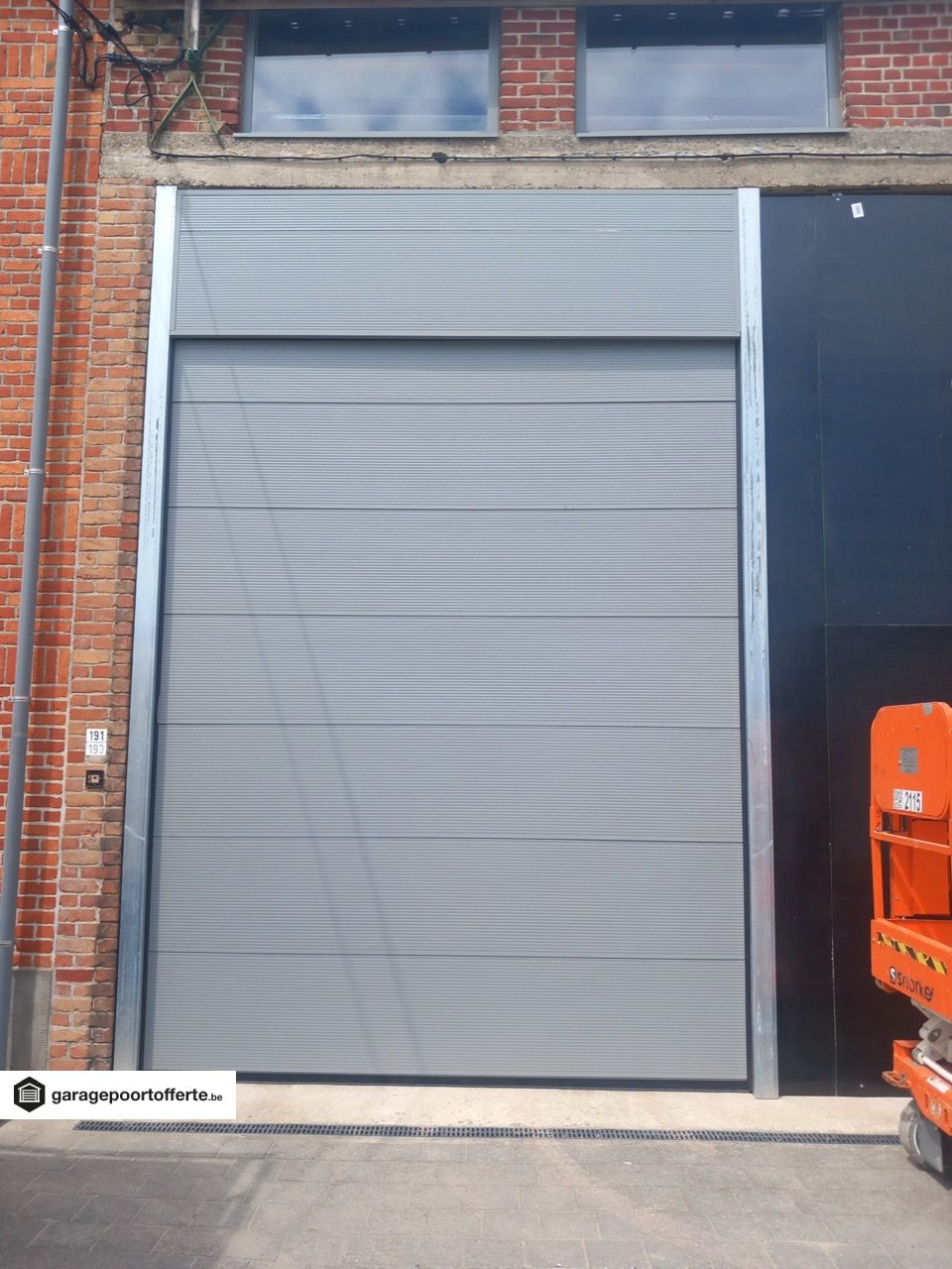 portes de garage sectionnelles, moteur, RAL 7037, U-line microline